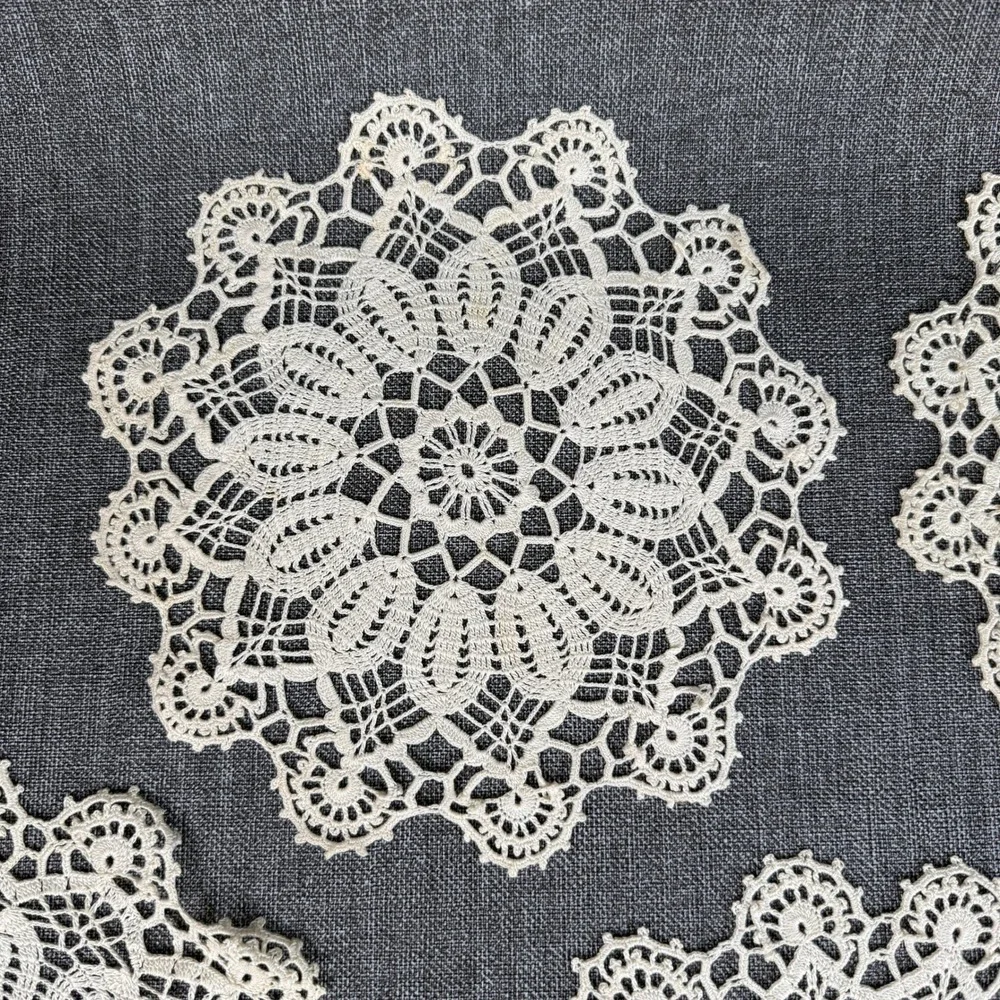 Vintage Handmade Crochet Lace Doilies Set of 7 Off White Round Floral 7in